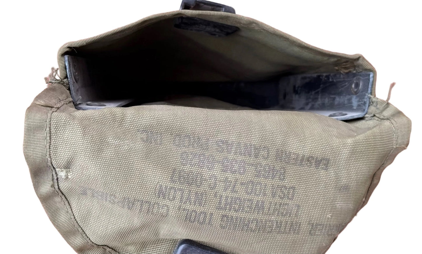 US Vietnam Collapsible Entrenching Tool Carrier Dated 1974 - Bateleur Militaria