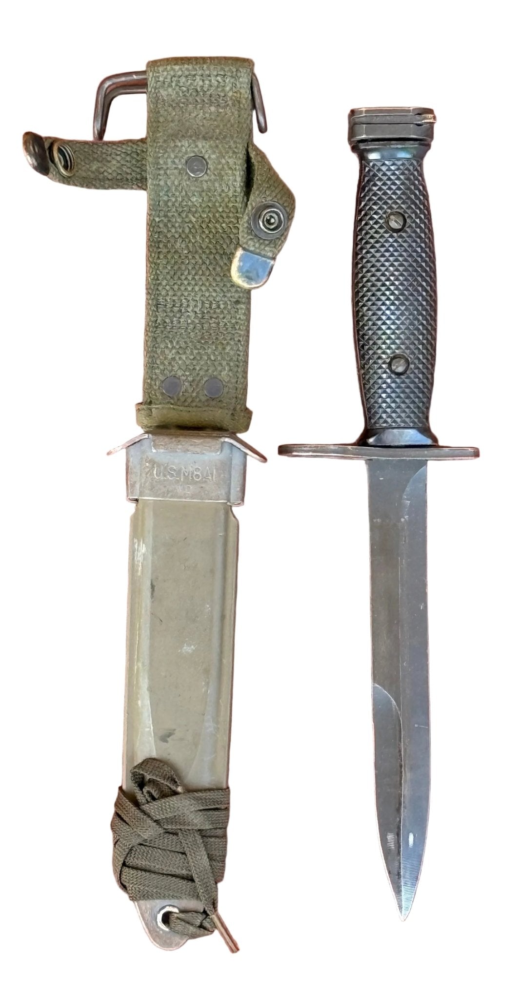 US Vietnam M7 Bayonet and M8A1 Scabbard - Bateleur Militaria
