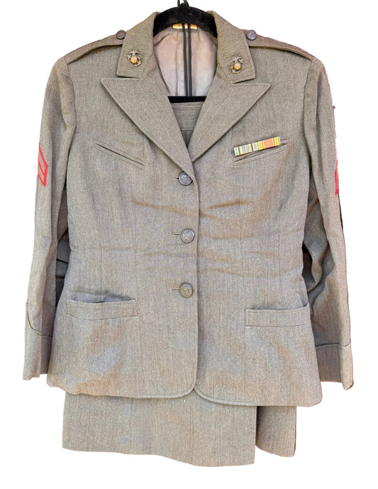 USMCWR WW2 Woman's Service/Dress Winter Uniform Coat & Skirt Sgt - Bateleur Militaria