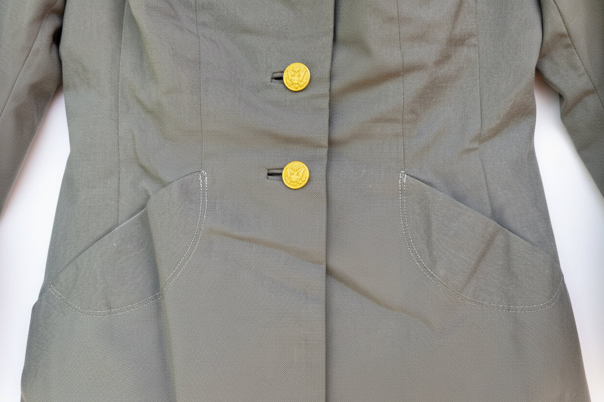 US Army Officer Men's Vietnam Tropical AG 344 Green Uniform Vietnam Era - Bateleur Militaria