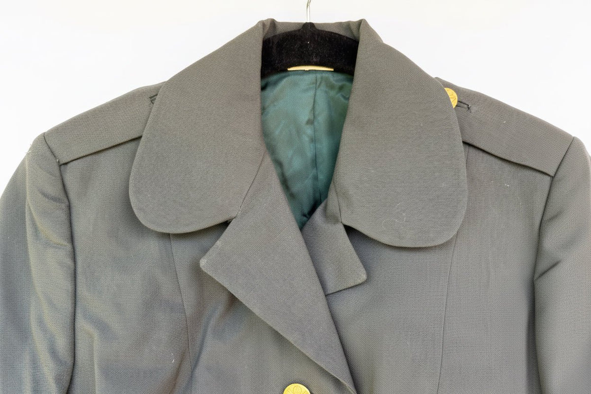 US Army Officer Men's Vietnam Tropical AG 344 Green Uniform Vietnam Era - Bateleur Militaria