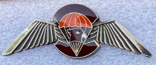 Bophuthatswana Parachute Battalion Beret Badge - Bateleur Militaria
