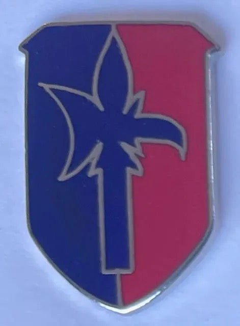 US Army 178th RCT Pin - Bateleur Militaria