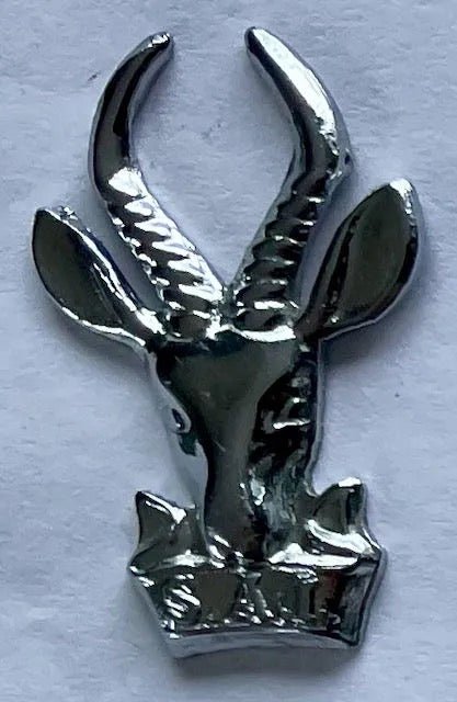 South Africa (SADF) Infantry Beret Badge Chrome - Bateleur Militaria