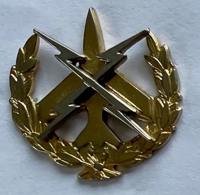 South Africa (SADF) Air Force Air Traffic Controller Badge (Old Type)