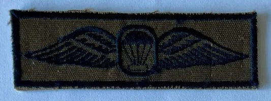 South Africa (SADF) Parachute Instructor Wings on Nutria 1 - Bateleur Militaria