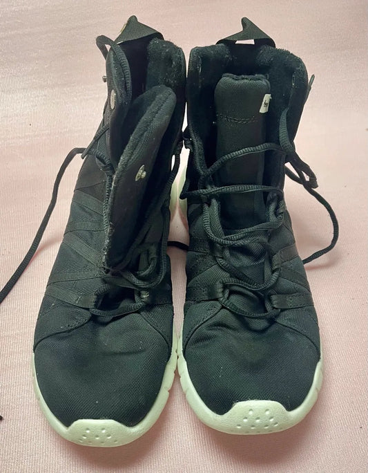 Heyday Footwear High Top Black Sneakers White Soles Size 9 - Bateleur Militaria
