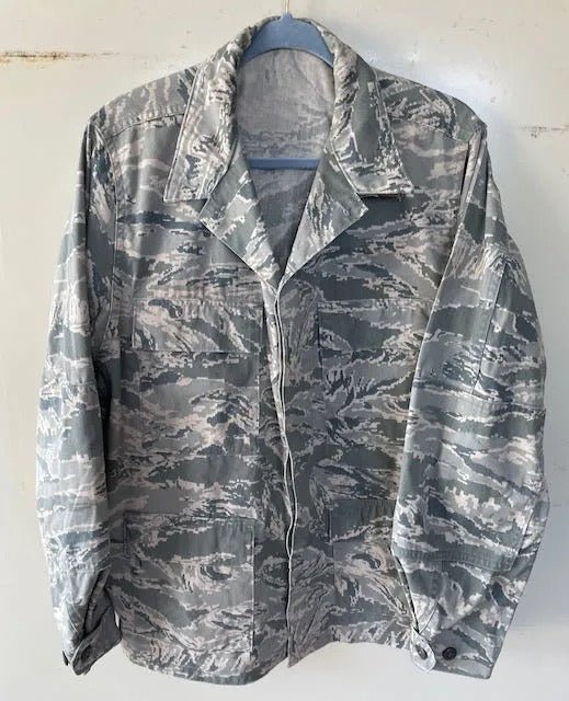 US Air Force Tiger Stripe Coat & Trousers (36R/Large) - Bateleur Militaria