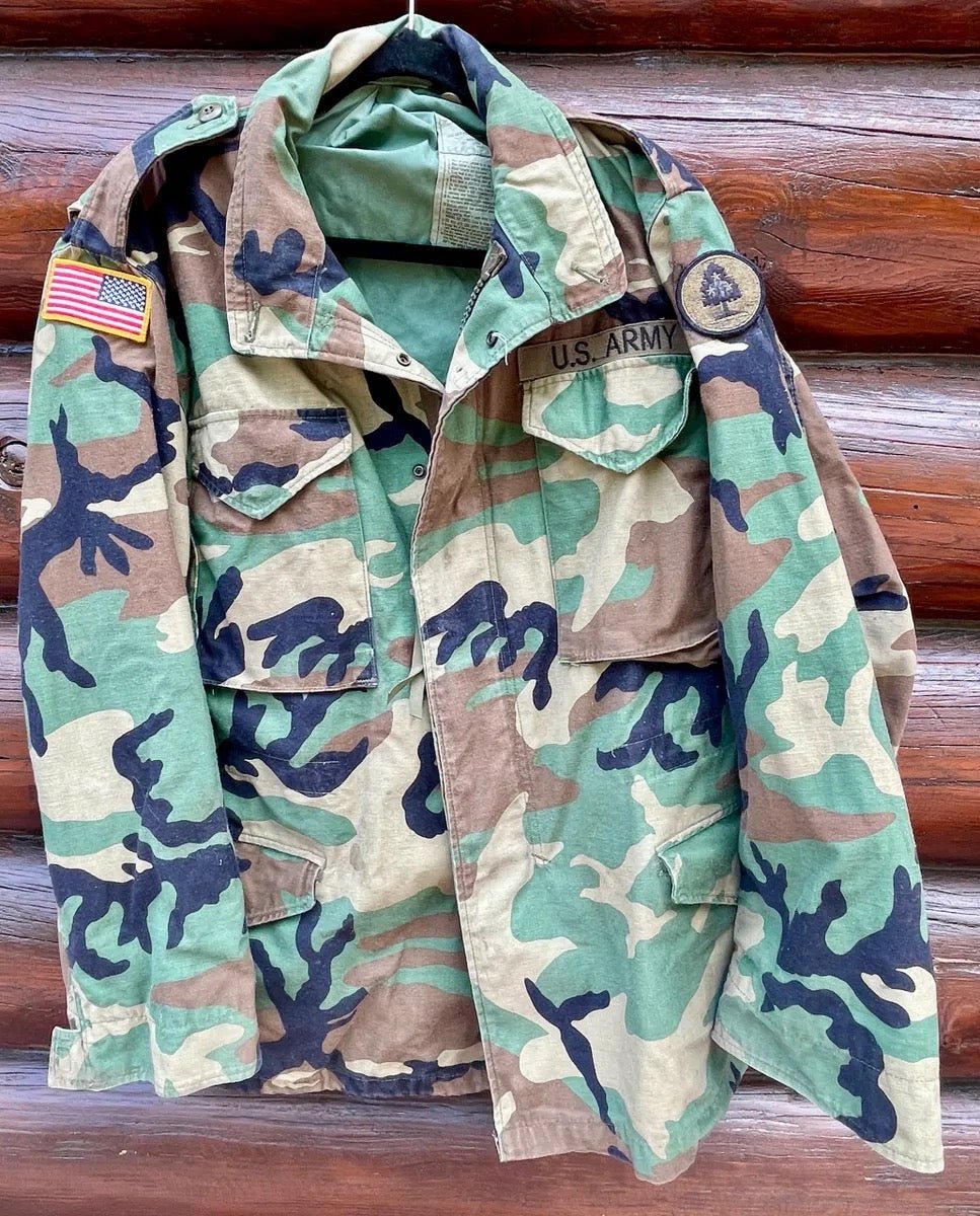 US Army M65 Woodland Camo Field Jacket Medium Badged - Bateleur Militaria