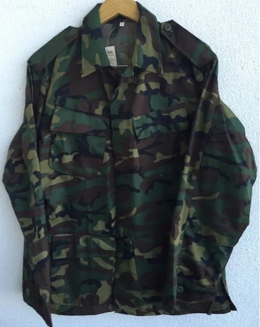 Singapore ERDL No 4 Dress Camo Shirt and Trousers Size Large - Bateleur Militaria