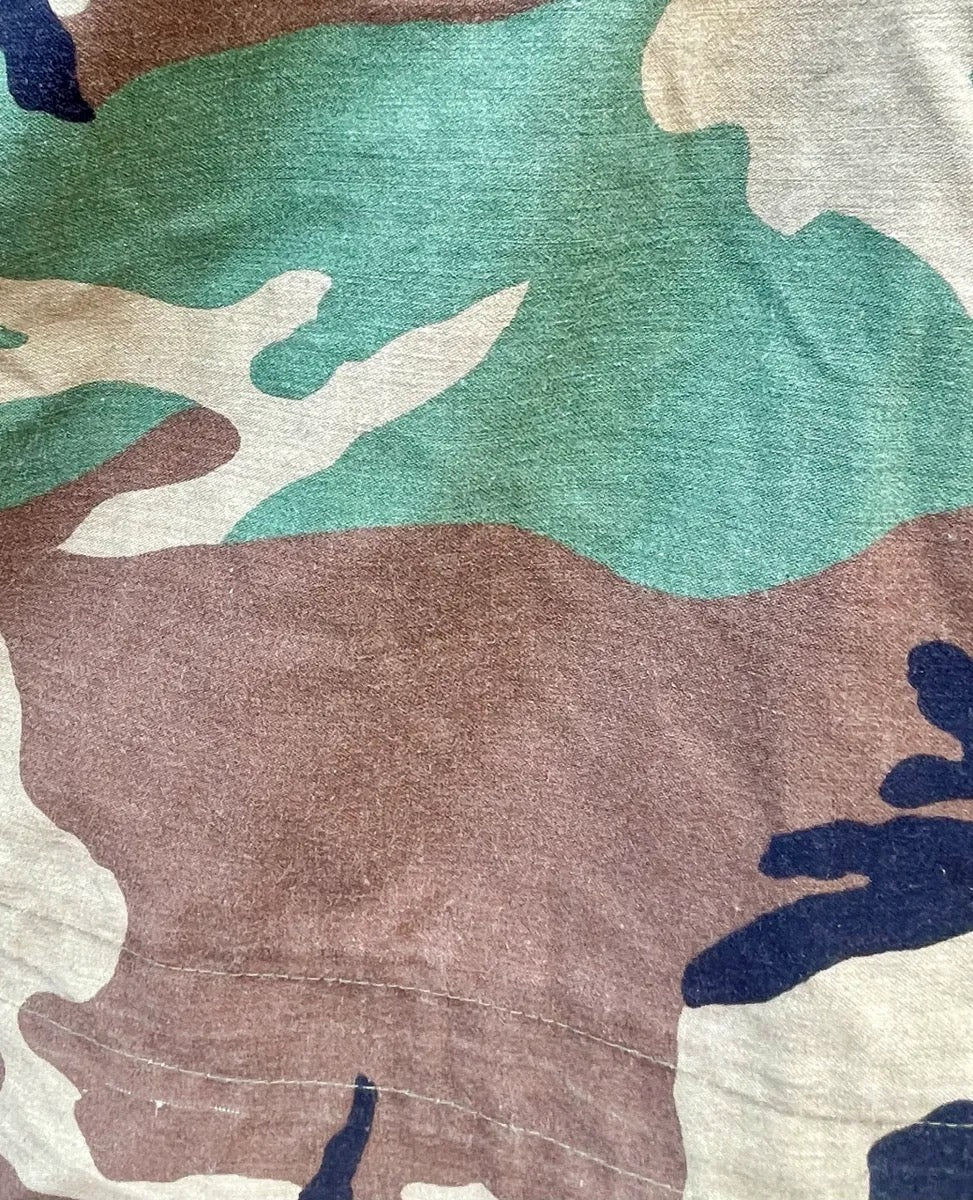 US Army M65 Woodland Camo Field Jacket Medium Badged - Bateleur Militaria