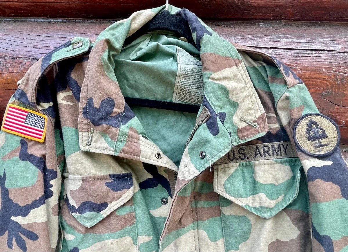 US Army M65 Woodland Camo Field Jacket Medium Badged - Bateleur Militaria