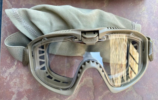 US Army Influx Terrain Tan w/Clear & Smoke Lens Used - Bateleur Militaria