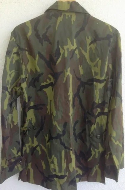 Taiwan (ROC) ERDL Camo Shirt and Trousers Size Small - Bateleur Militaria