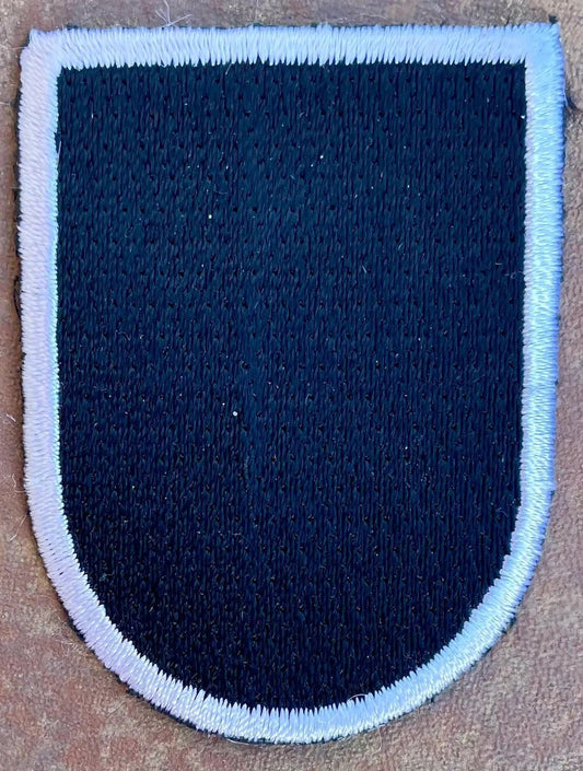US Army 5th Special Forces Group Airborne Type 2 Oval Cut Edge - Bateleur Militaria