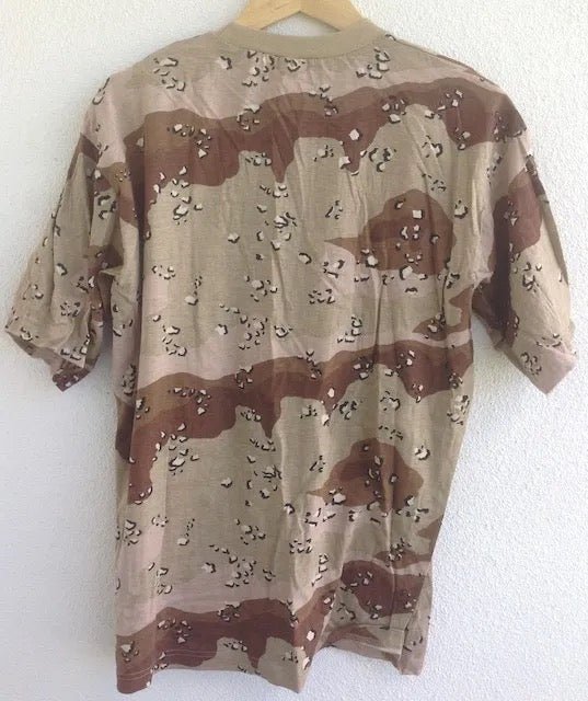 US Desert Chock - Chip Camo T-Shirt Size Medium (A - A20”) - Bateleur Militaria
