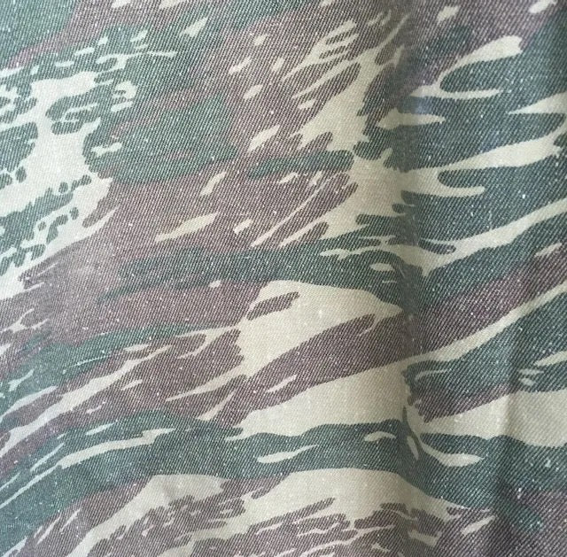 Greece Lizard Pattern Shirt Size X - Large - Bateleur Militaria