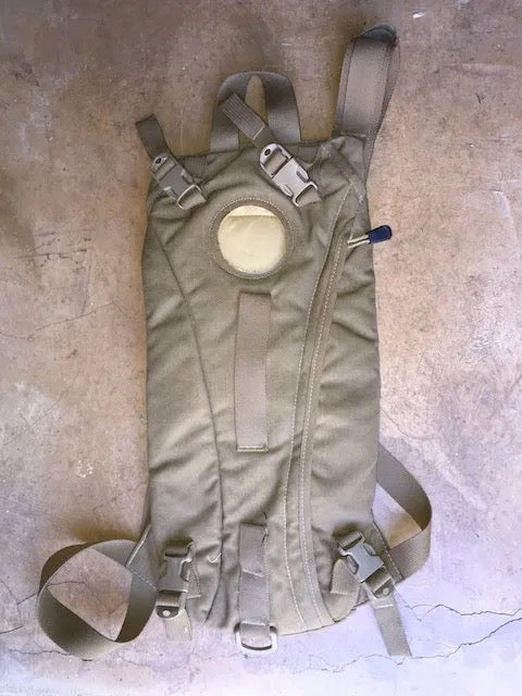 USMC Tactical 3L ILBE Hydration System Carrier WXP Coyote Camelbak