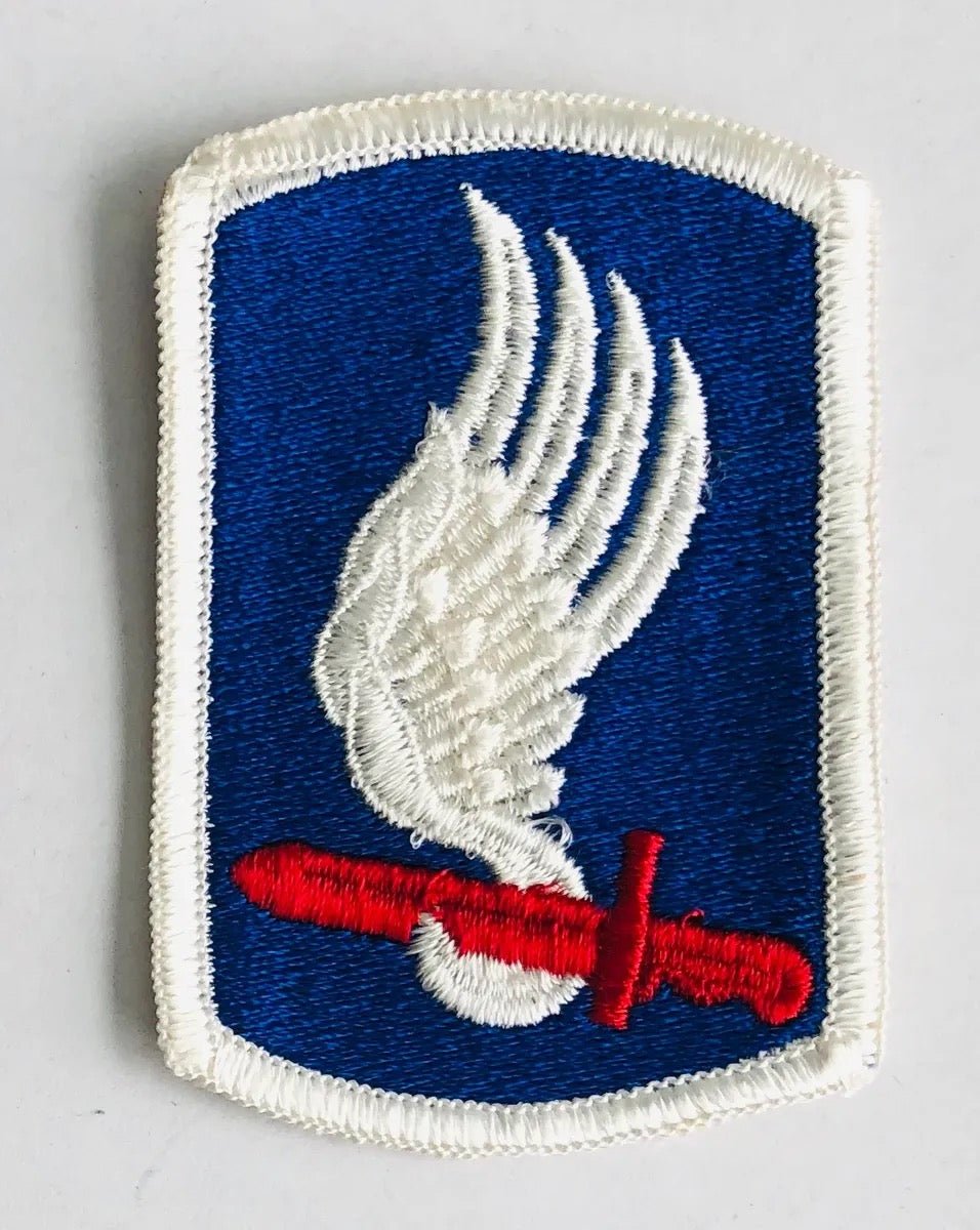 US Army 173rd Airborne Brigade Color SSI shoulder patch - Bateleur Militaria