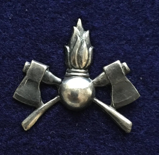 South West Africa (SWATF) Engineers Coller Badge - Bateleur Militaria