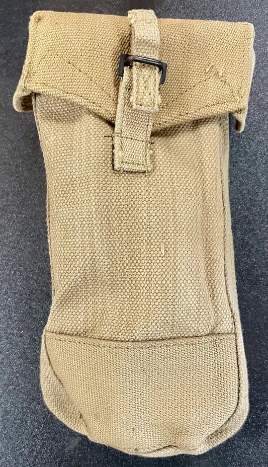 British Pattern 1937 Bren Ammunition Pouch Dated 1953 - Bateleur Militaria