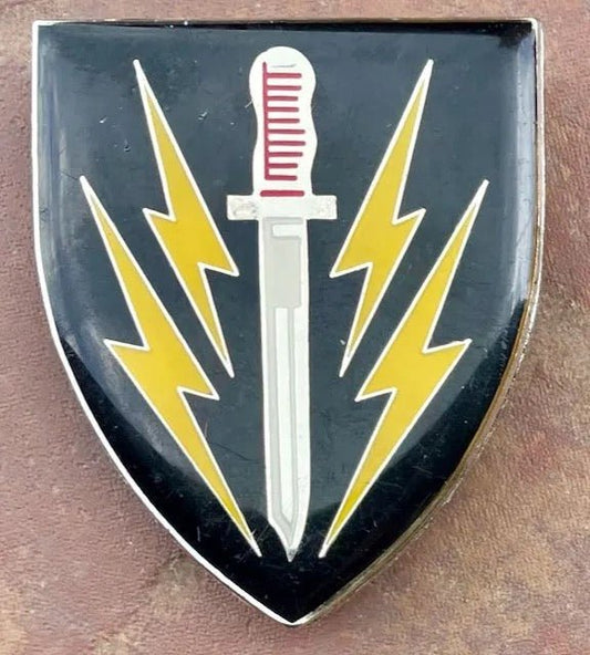 South Africa (SADF) 61 Mechanised Battalion Group Flash - Bateleur Militaria