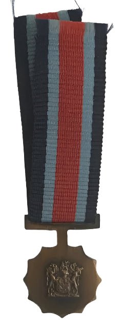 South Africa (SADF) Chief of the Defense Medal Miniature - Bateleur Militaria